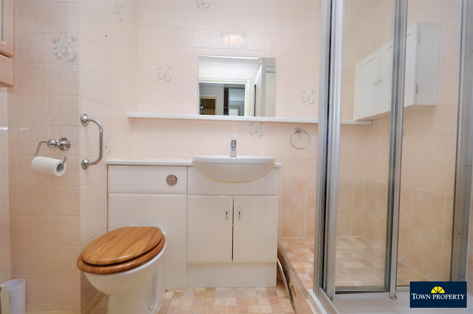 Property Details for Fairfield Road Eastbourne BN20 7NF Town